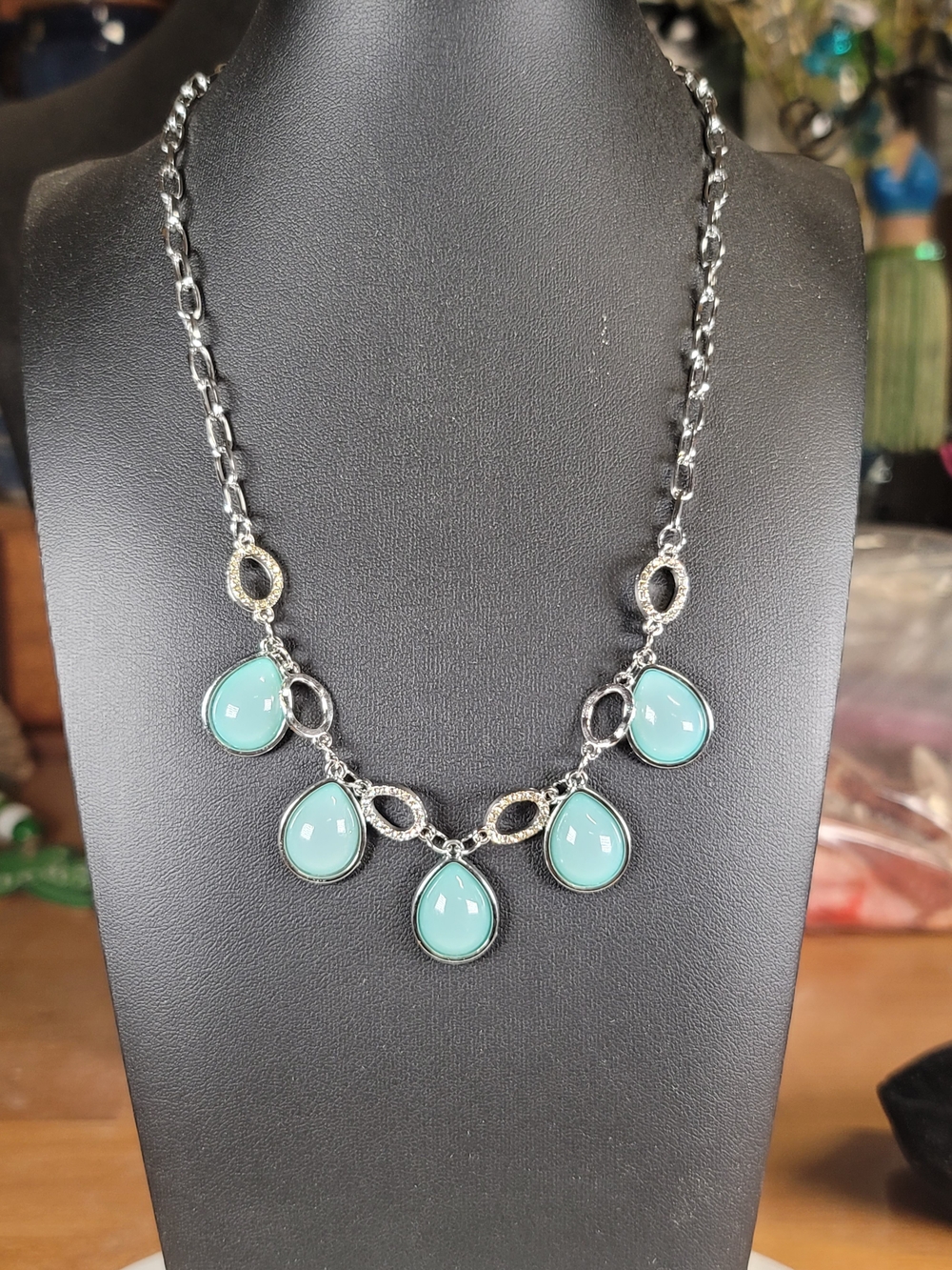 paparazzi Mint Teardrop Statement Necklace - Aqua